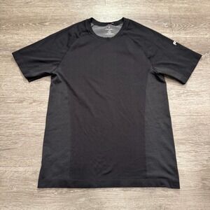 Fabletics Shirt Mens Medium The O2 Tee Performance Gym Athletic Training Fitness